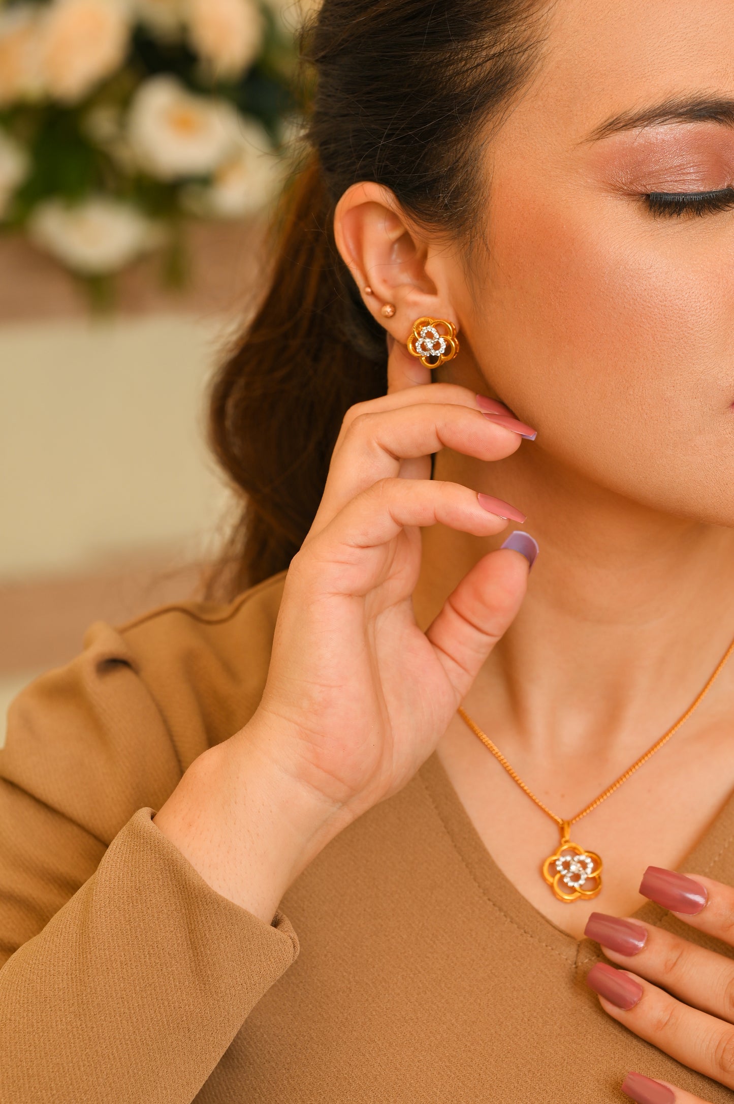 Rossette Zircon Set