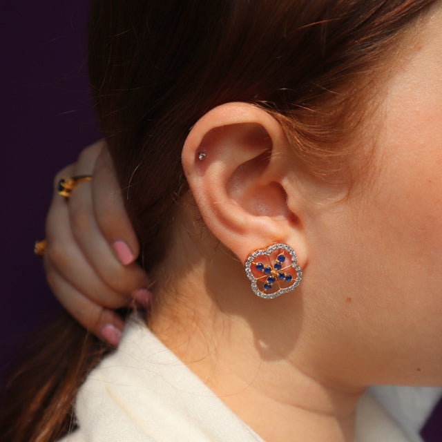 Quatrefoil Sapphire Tops