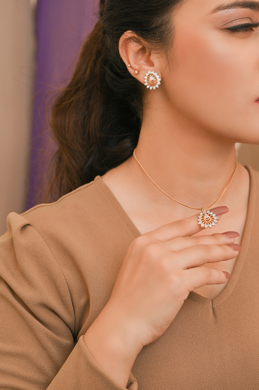 Teardrop Filigree Pendant