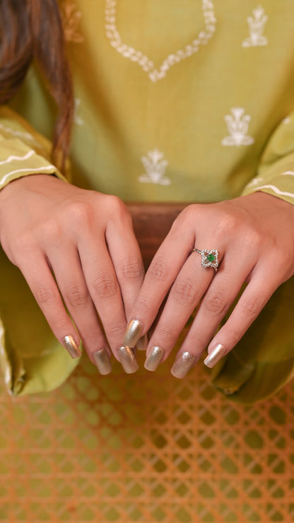 Quatrefoil Ring