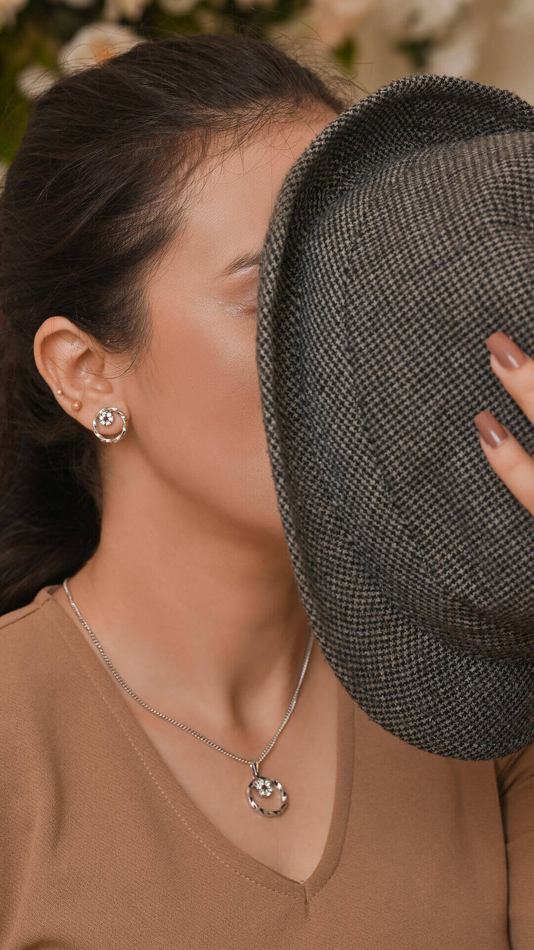 Twisted Circular Set