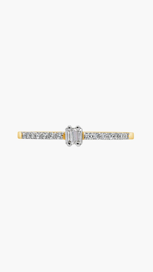 Zircon Baguette Silver Ring