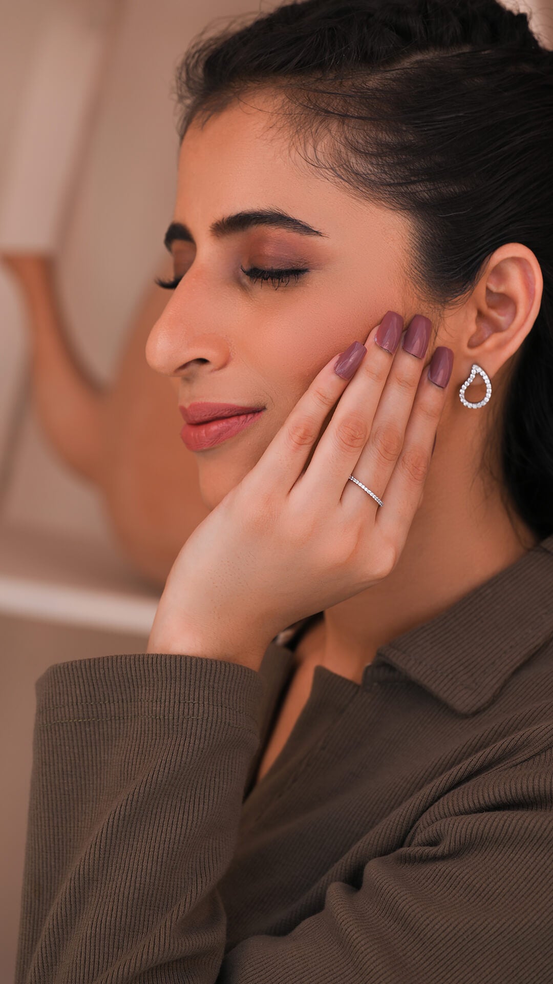 Zircon Infinity Ring