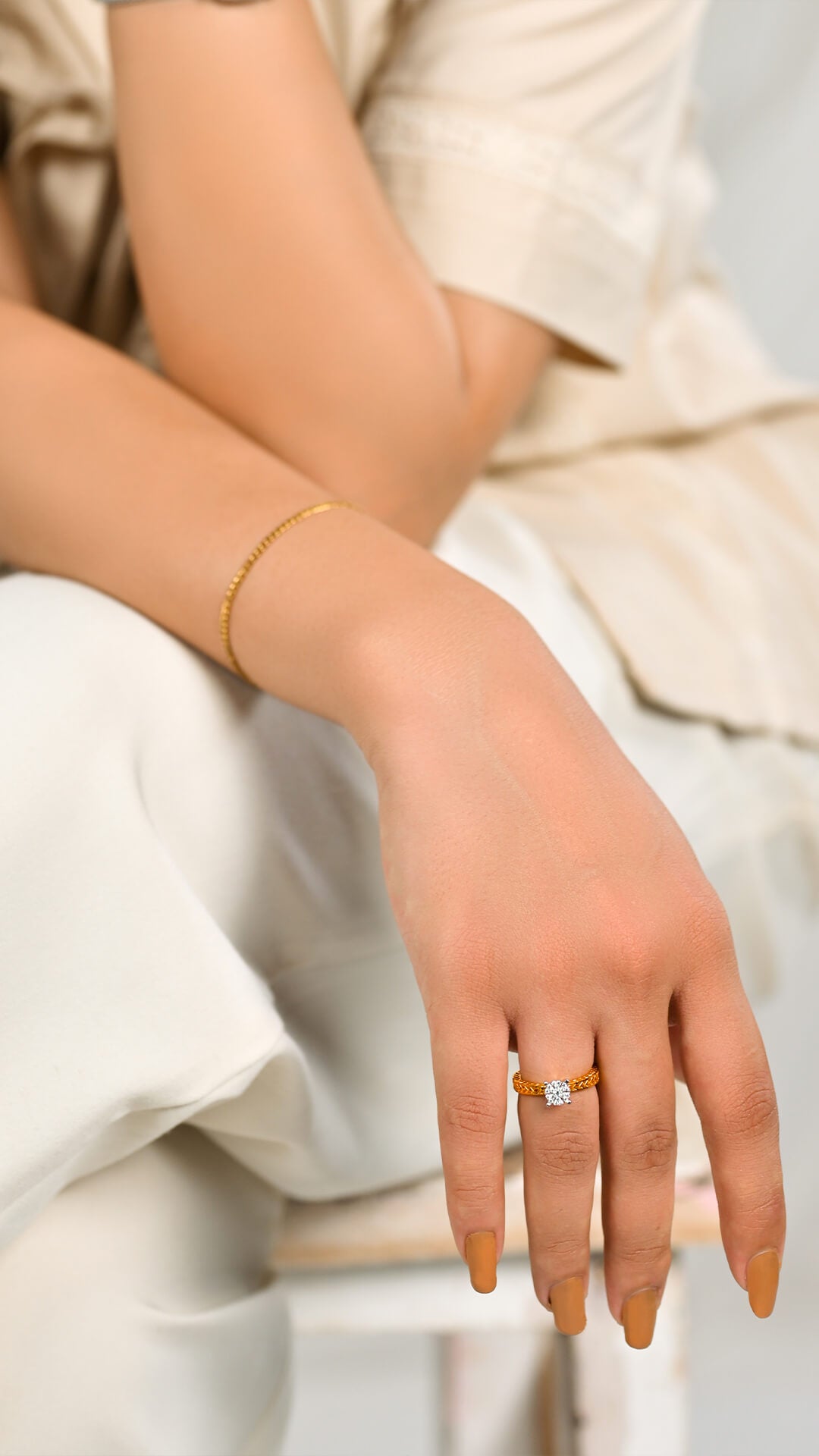 Zircon Lattice Ring