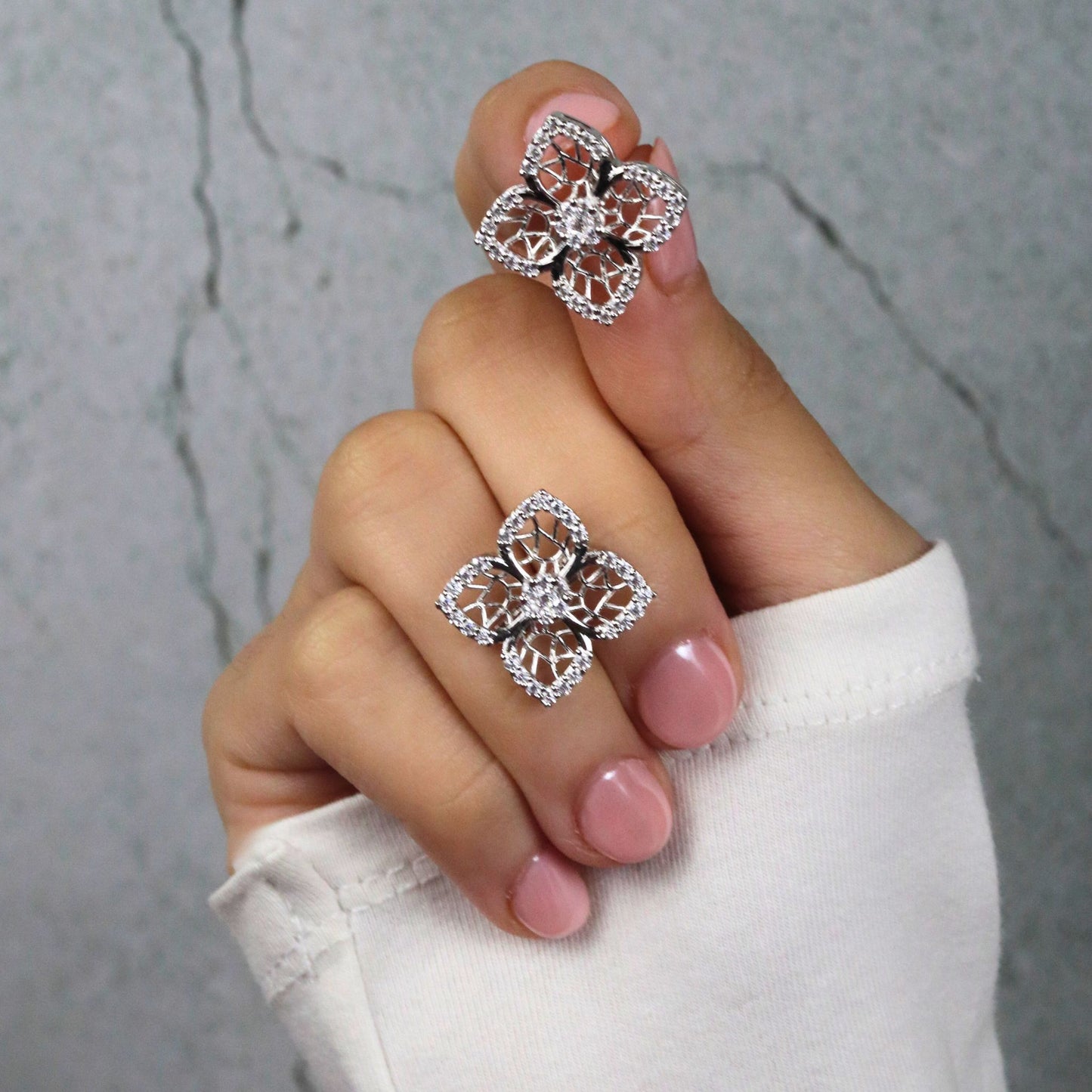 Quatrefoil Lattice tops