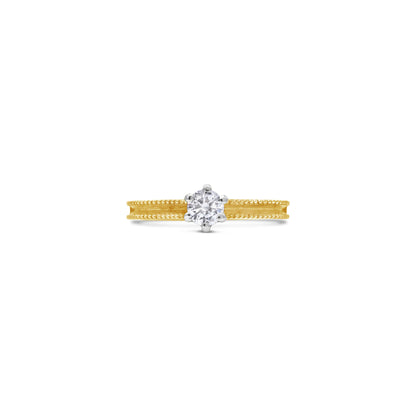 Classic Zircon Ring