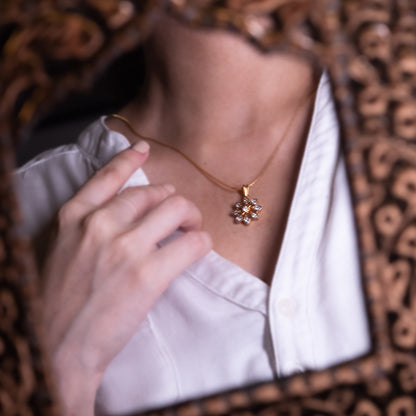 Floral Fan Locket Set
