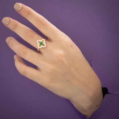 Quatrefoil Ring
