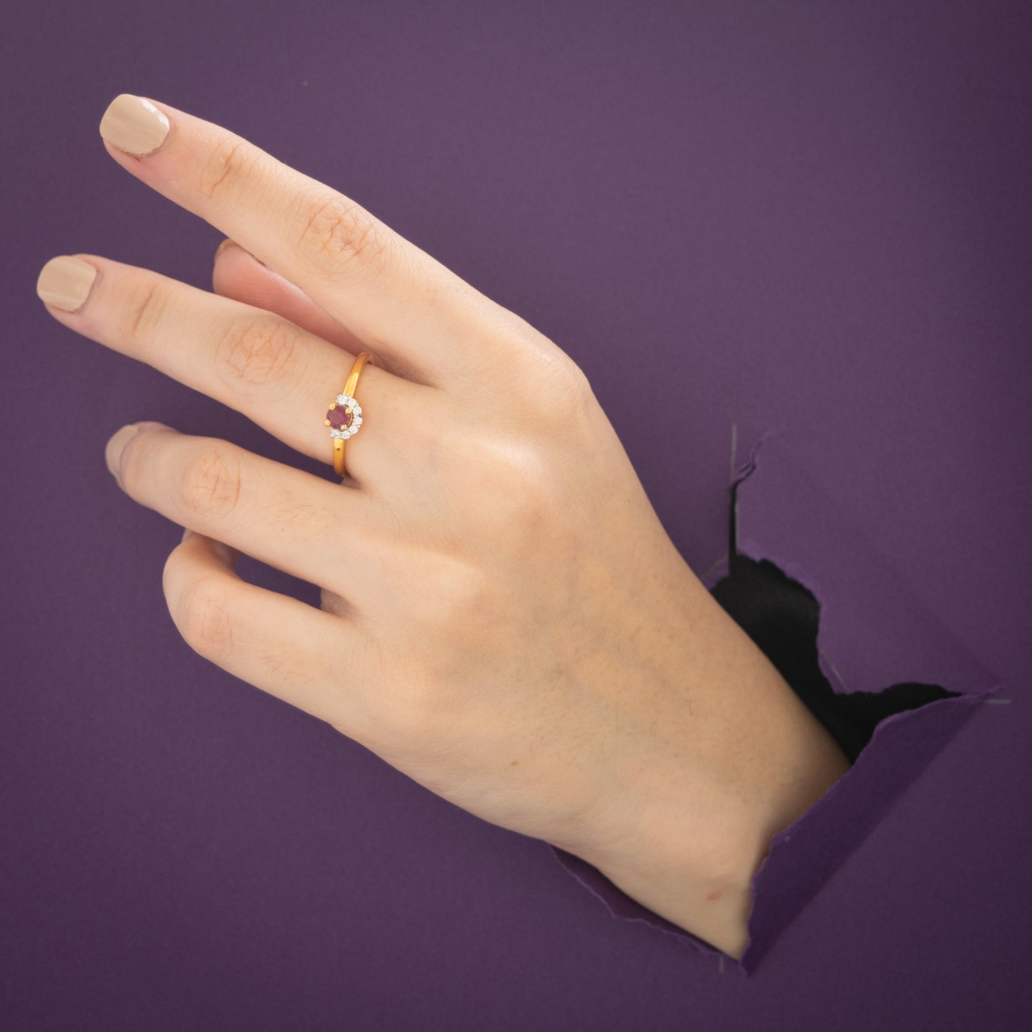 Ellie Ring